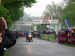 Foto vom Hannover Marathon 2004 - 10698