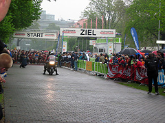 Foto vom Hannover Marathon 2004 - 10699