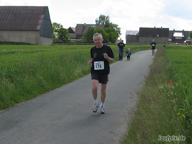 Foto vom  Egge-Lauf Meerhof 2004 - 11356