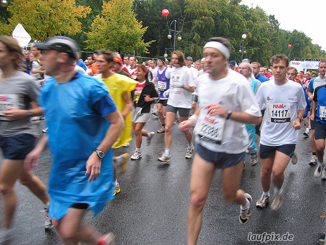 Foto vom Berlin Marathon 2004 - 12534