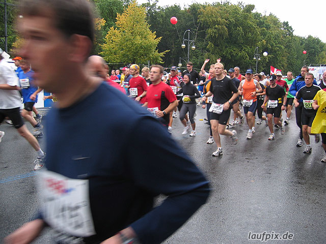Foto vom Berlin Marathon 2004 - 12568