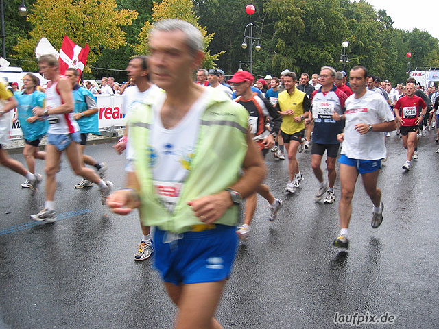 Foto vom Berlin Marathon 2004 - 12574