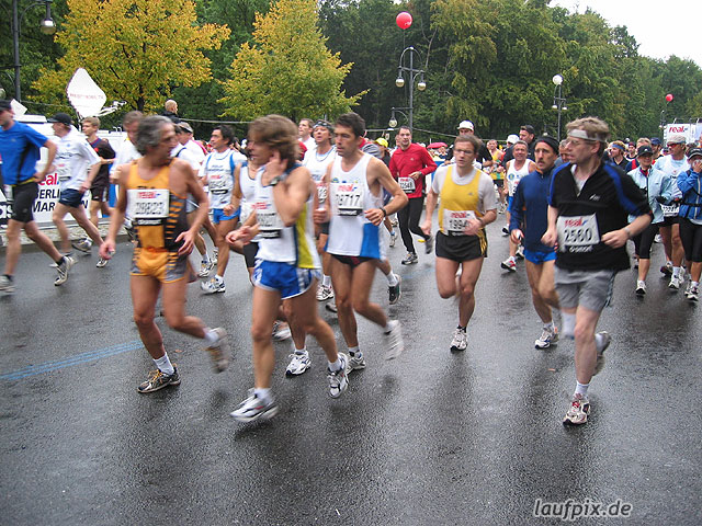 Foto vom Berlin Marathon 2004 - 12582