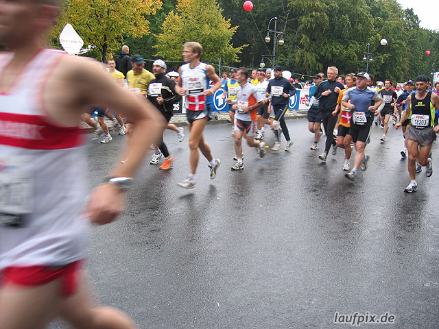Foto vom Berlin Marathon 2004 - 12601