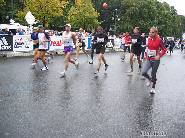 Foto vom Berlin Marathon 2004 - 12605