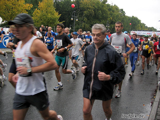 Foto vom Berlin Marathon 2004 - 12631
