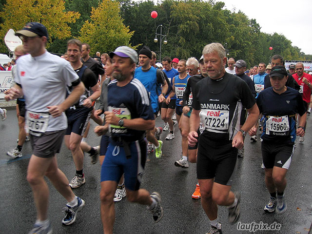 Foto vom Berlin Marathon 2004 - 12633