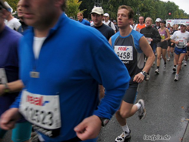 Foto vom Berlin Marathon 2004 - 12687