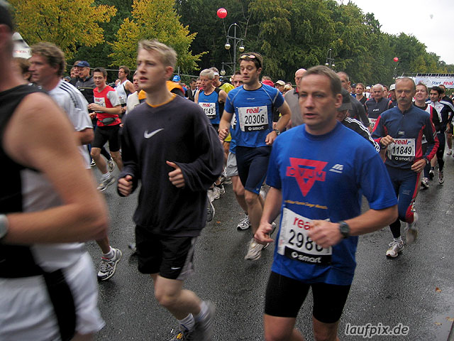 Foto vom Berlin Marathon 2004 - 12689