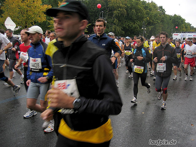 Foto vom Berlin Marathon 2004 - 12692