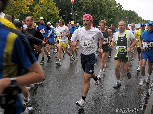 Foto vom Berlin Marathon 2004 - 12698