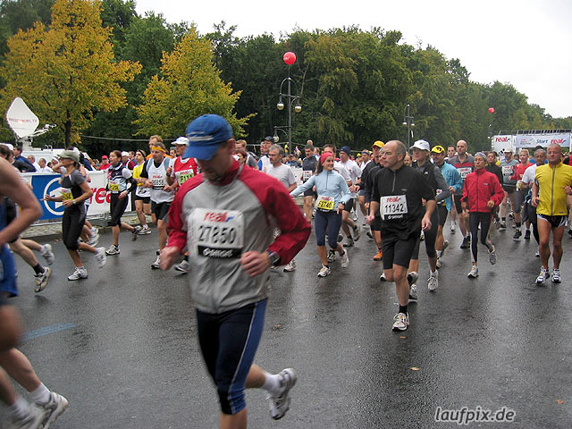 Foto vom Berlin Marathon 2004 - 12727