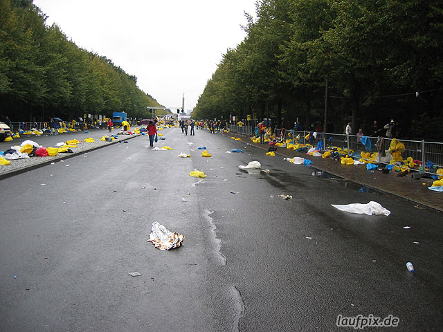 Foto vom Berlin Marathon 2004 - 12763