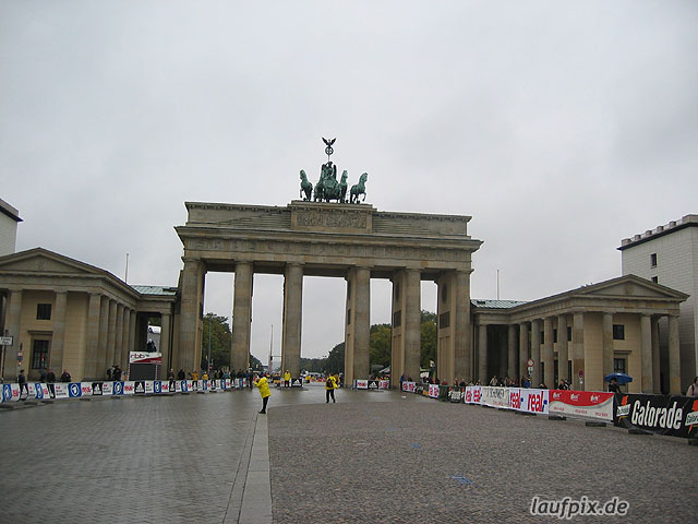 Foto vom Berlin Marathon 2004 - 12765