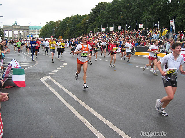 Foto vom Berlin Marathon 2004 - 13204