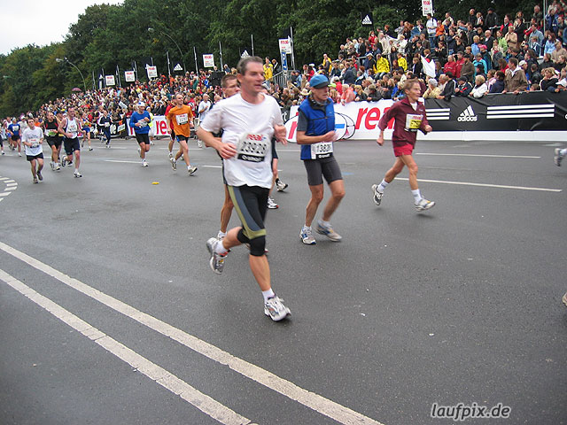 Berlin Marathon 2004 - 755