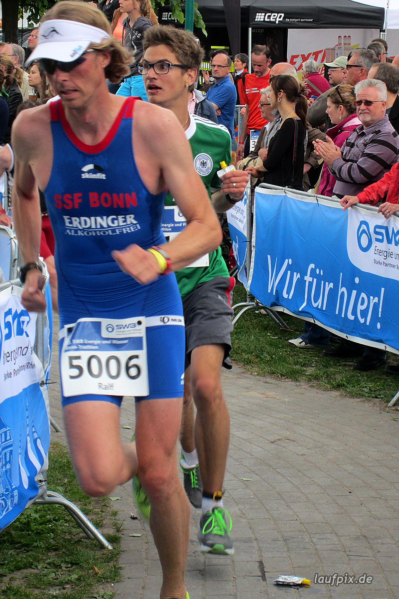 Bonn Triathlon - Run 2012 - 200