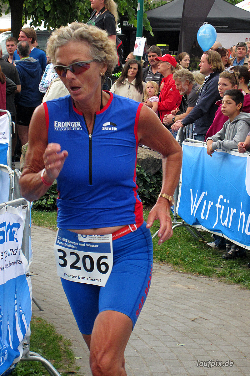 Bonn Triathlon - Run 2012 - 730