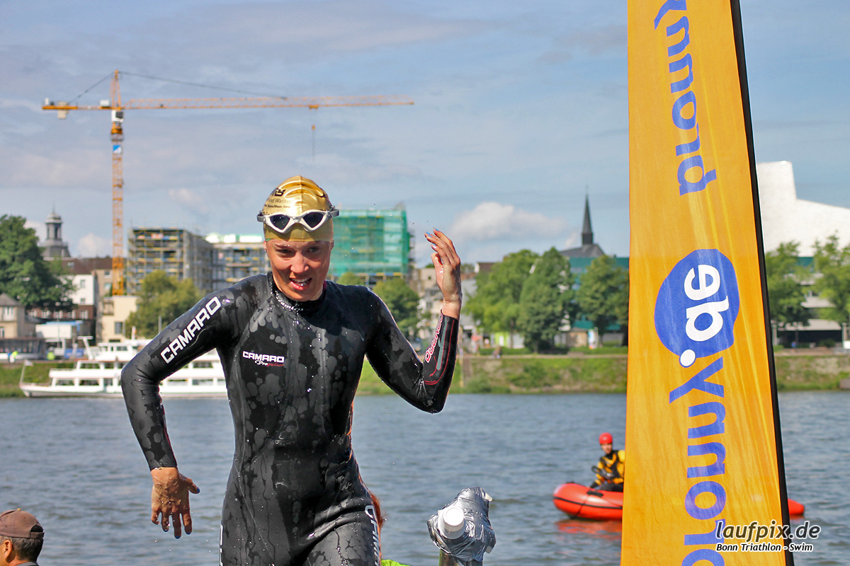Bonn Triathlon - Swim 2012 - 82
