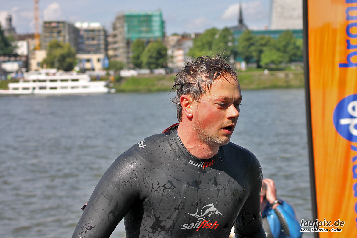 Bonn Triathlon - Swim 2012 - 239